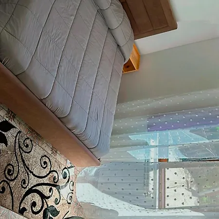 Bujtina Kometa Gasthof Theth