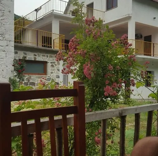 Penzion Bujtina Kometa 3*