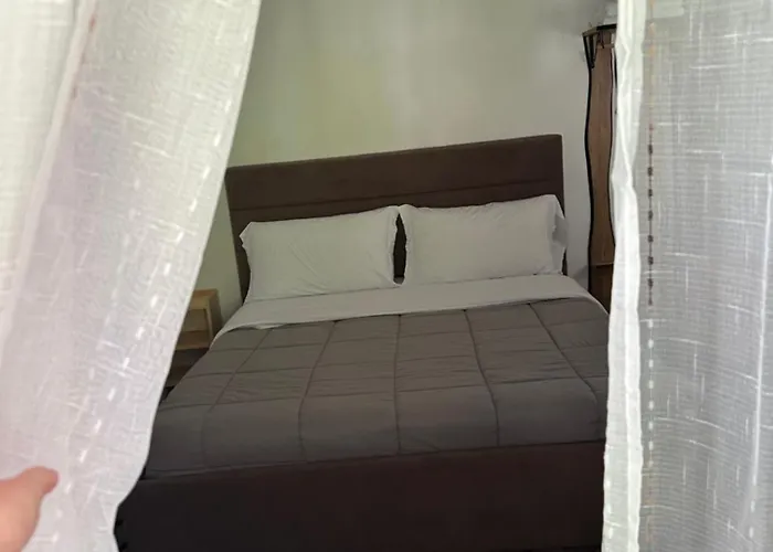 Bujtina Kometa Theth