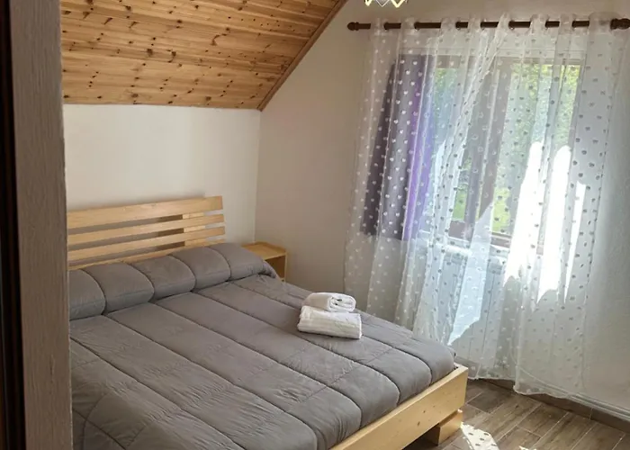 Bujtina Kometa 3* Theth